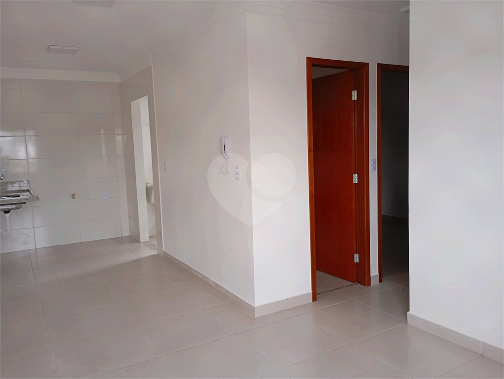 Apartamento à venda com 2 quartos, 40m² - Foto 6