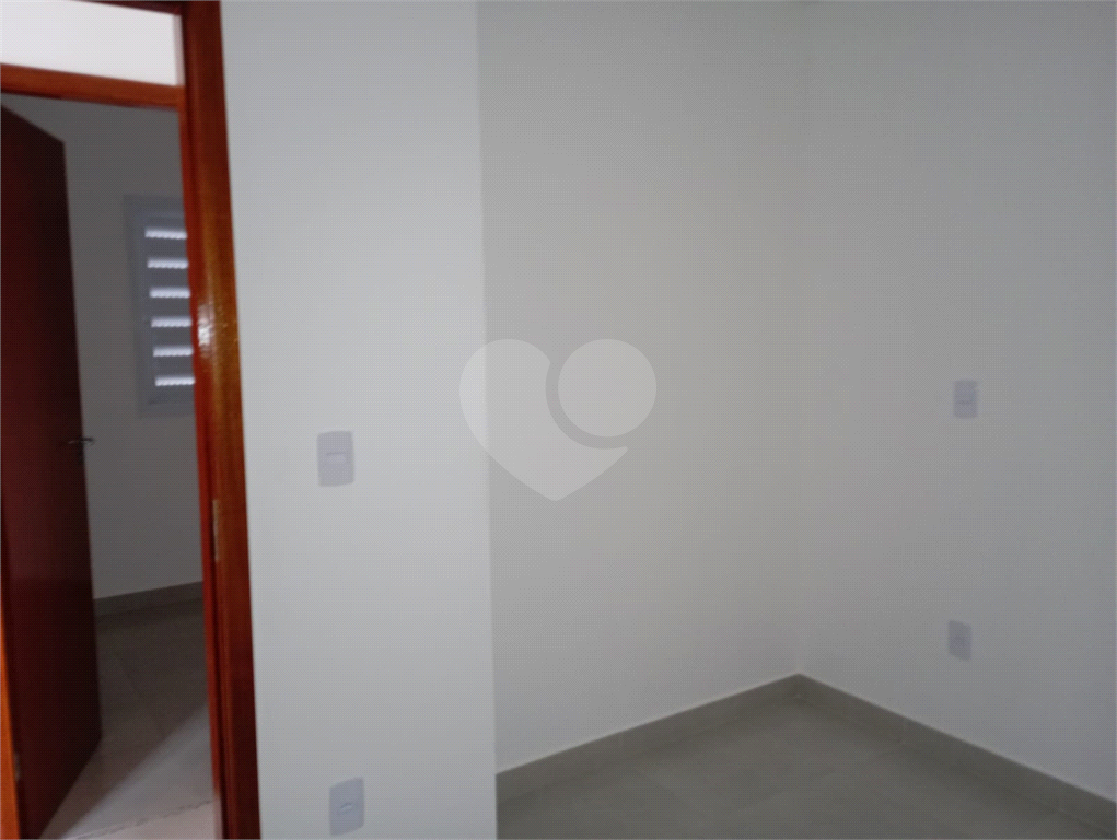 Apartamento à venda com 2 quartos, 40m² - Foto 13