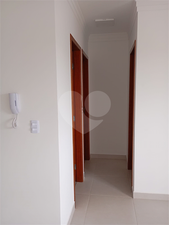 Apartamento à venda com 2 quartos, 40m² - Foto 9