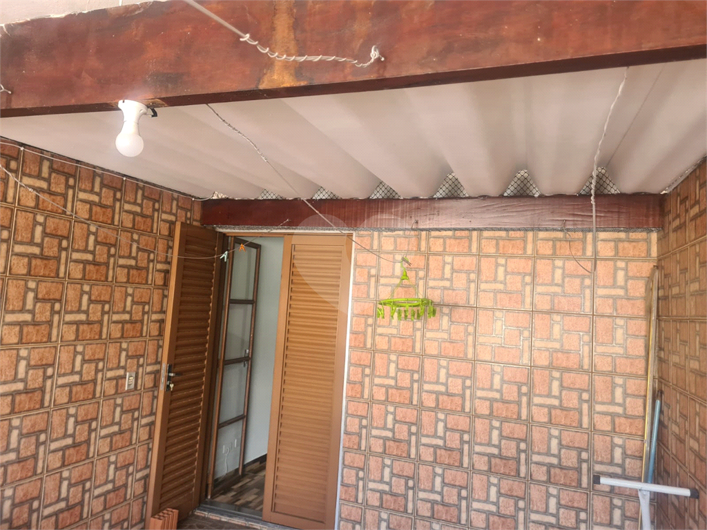 Sobrado à venda com 2 quartos, 70m² - Foto 18