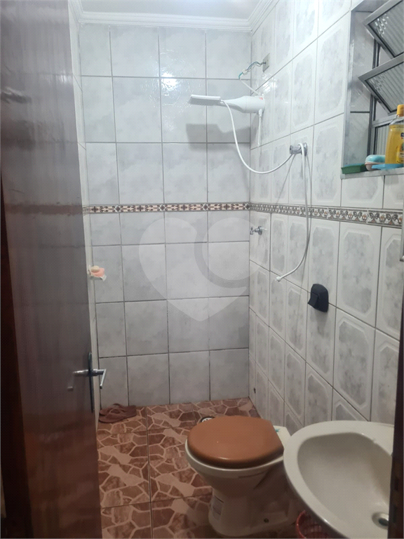 Sobrado à venda com 2 quartos, 70m² - Foto 25