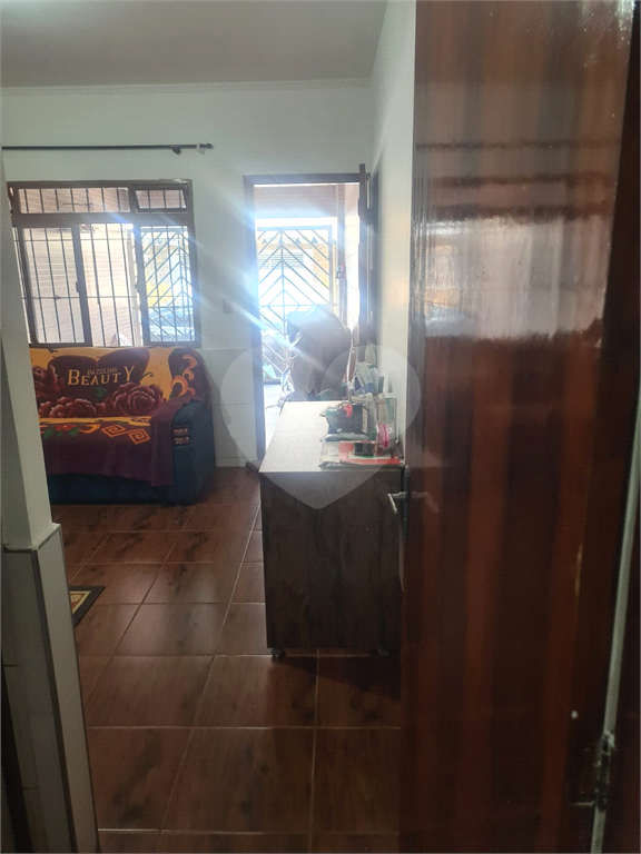 Sobrado à venda com 2 quartos, 70m² - Foto 3