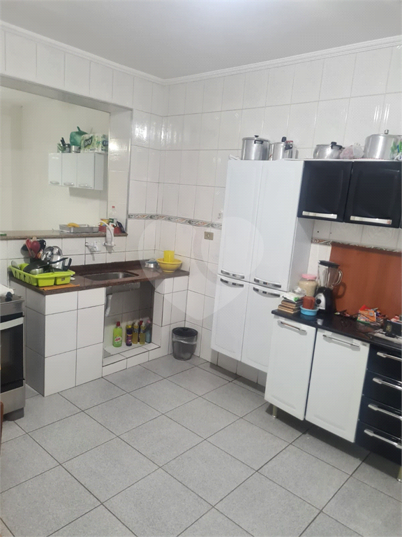 Sobrado à venda com 2 quartos, 70m² - Foto 1