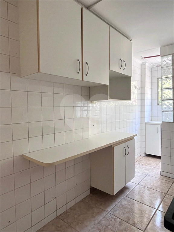 APARTAMENTO em HORTO