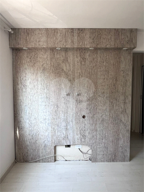 APARTAMENTO em HORTO