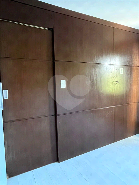 APARTAMENTO em HORTO