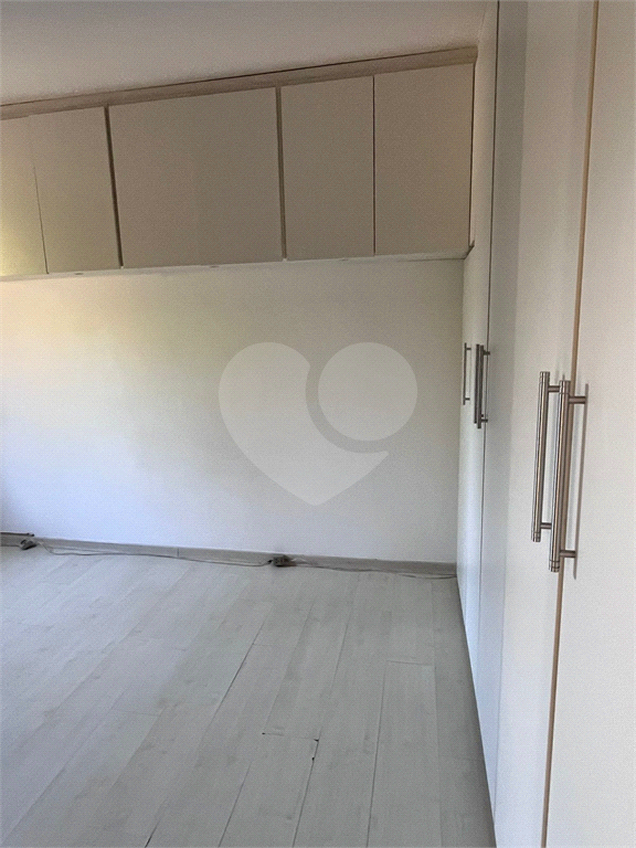 APARTAMENTO em HORTO