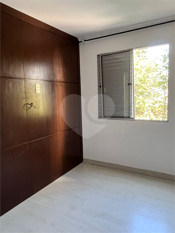 APARTAMENTO em HORTO