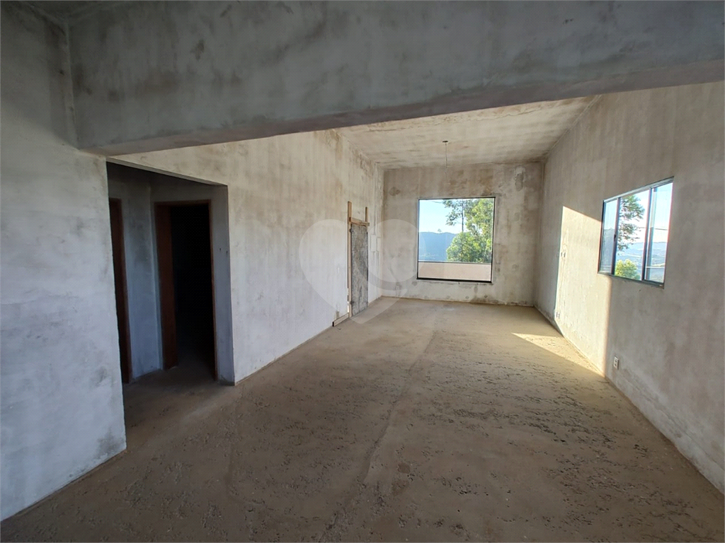 Casa à venda com 3 quartos, 170m² - Foto 25