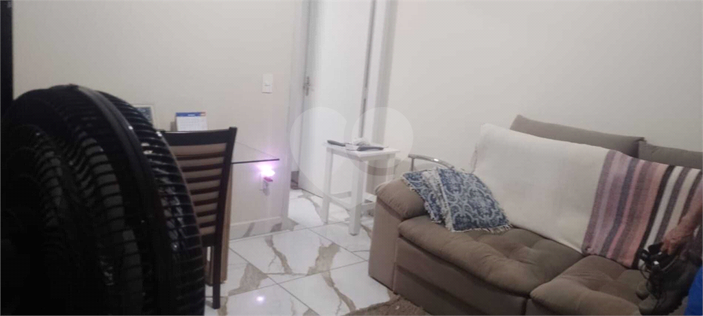 Casa à venda com 2 quartos, 107m² - Foto 3