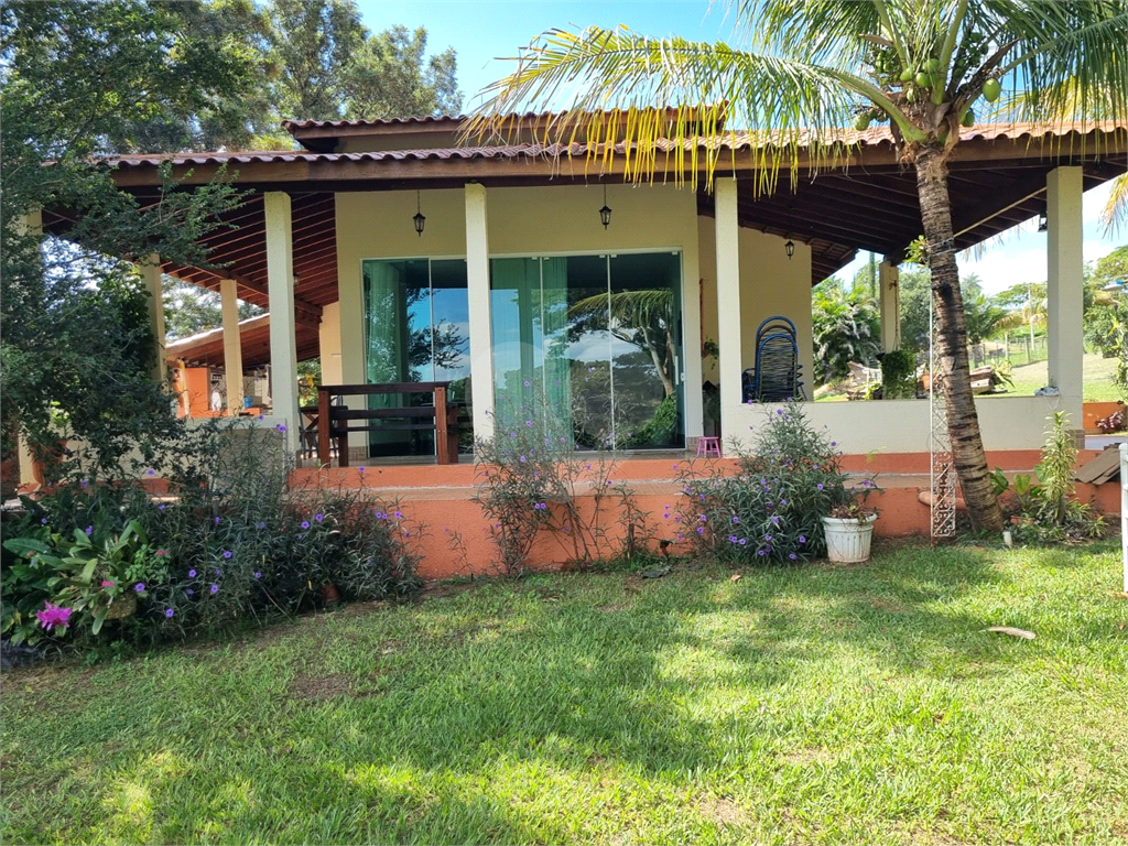 Fazenda à venda com 4 quartos, 400m² - Foto 2