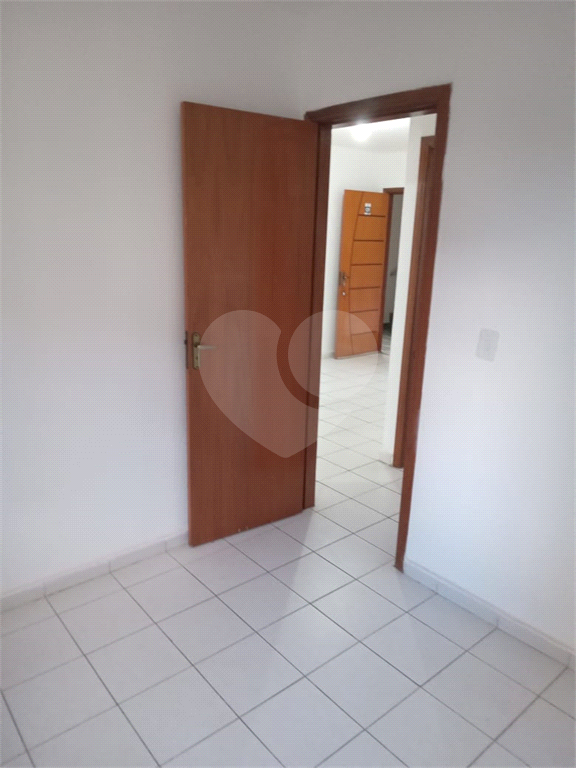 Apartamento à venda com 2 quartos, 54m² - Foto 10