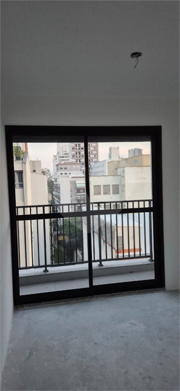 Studio no Condomínio Kronos Vila Madalena - 1 Dormitório, Terraço Privativo e Vaga de Garagem