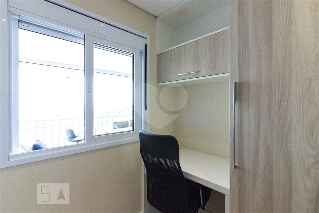 Apartamento à venda com 3 quartos, 87m² - Foto 9