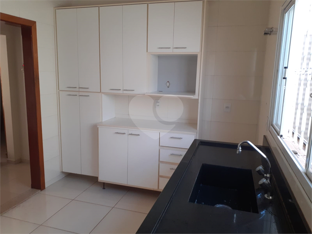 Casa à venda com 3 quartos, 192m² - Foto 13