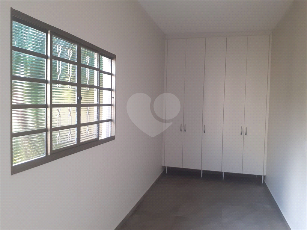 Casa à venda com 3 quartos, 192m² - Foto 34