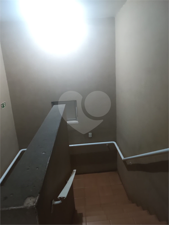 Apartamento à venda com 2 quartos, 56m² - Foto 2