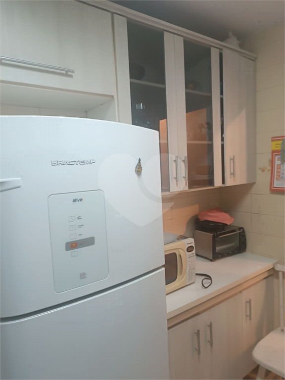 Apartamento à venda com 2 quartos, 56m² - Foto 13