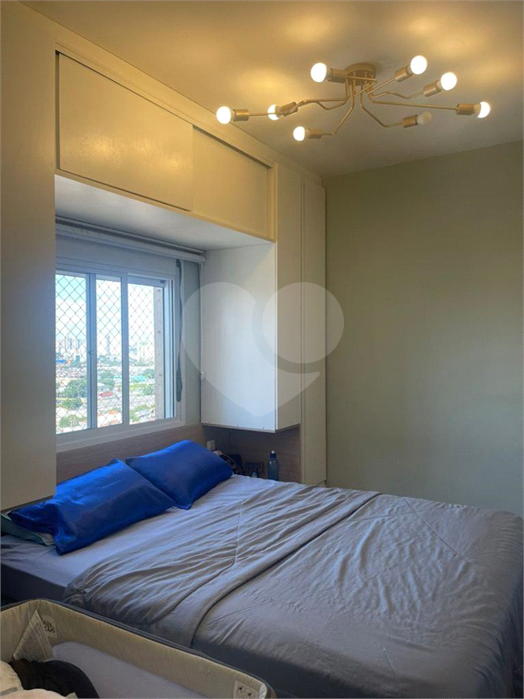 Apartamento à venda com 2 quartos, 100m² - Foto 17