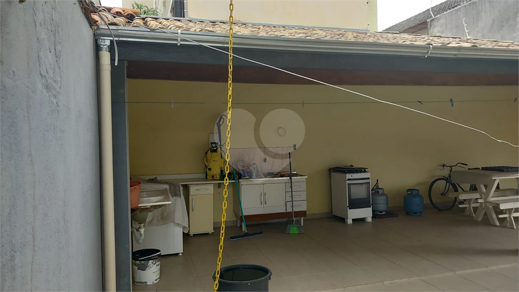 Casa à venda e aluguel com 4 quartos, 240m² - Foto 10