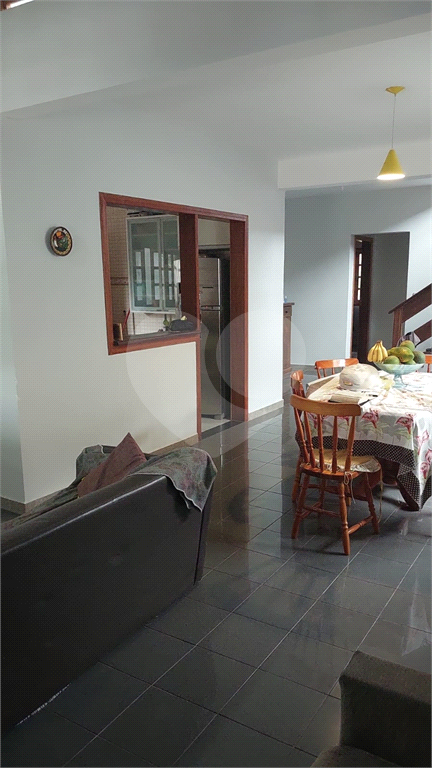 Casa à venda e aluguel com 4 quartos, 240m² - Foto 16