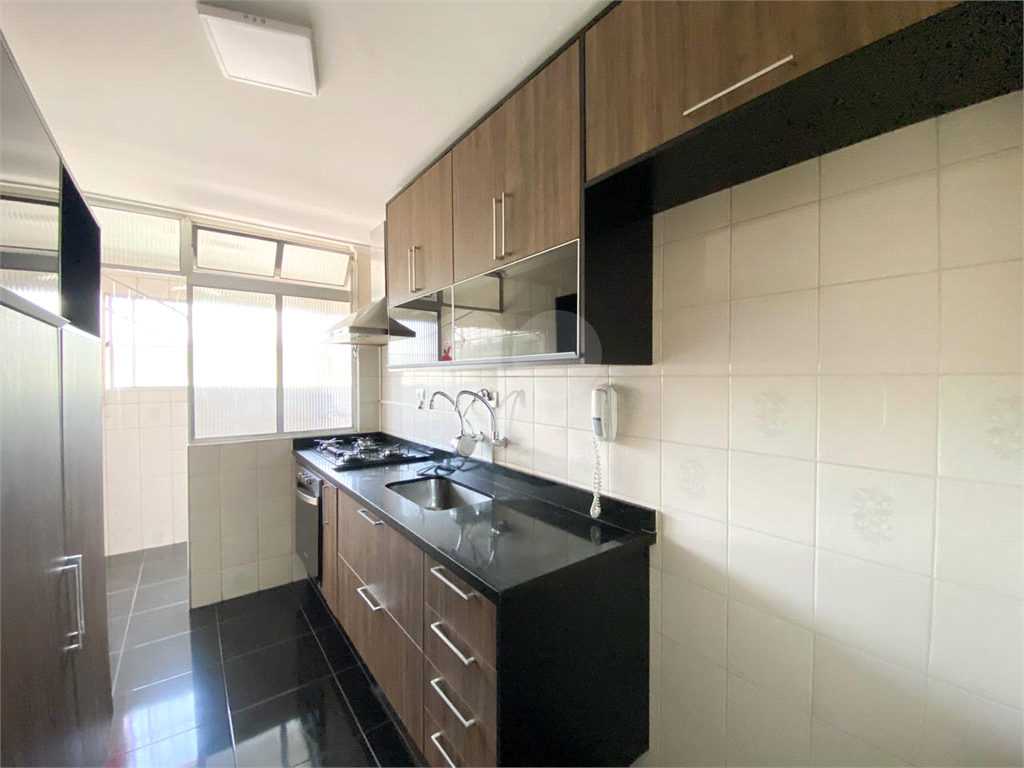 APARTAMENTO em HORTO FLORESTAL