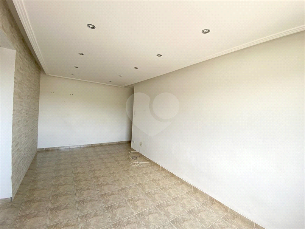 APARTAMENTO em HORTO FLORESTAL