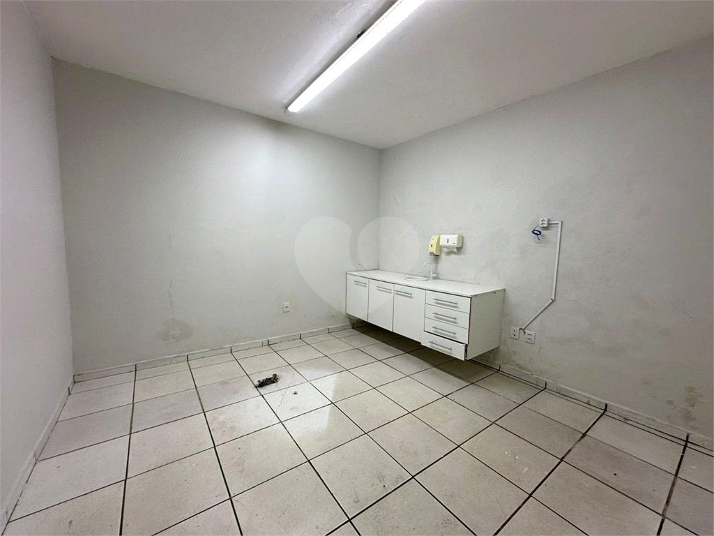 Prédio Inteiro para alugar, 528m² - Foto 17