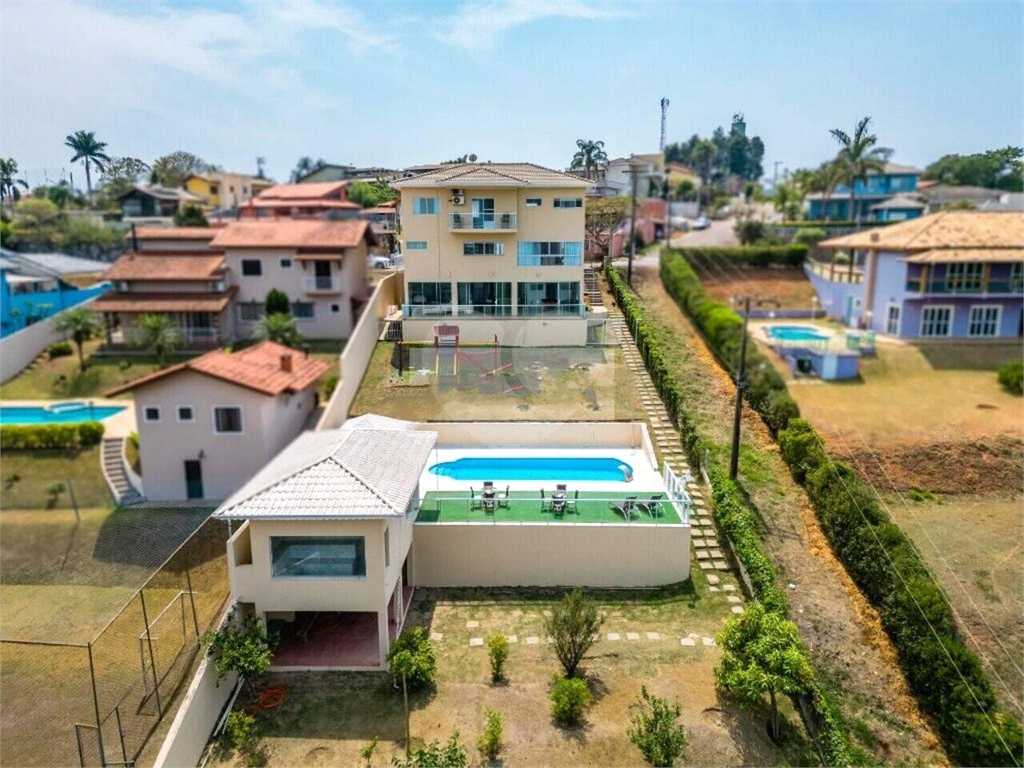 Casa de Condomínio à venda com 3 quartos, 600m² - Foto 41