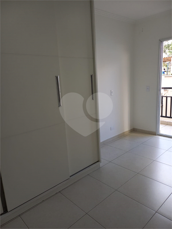 Casa em condomínio na Vila Maria 2 vagas