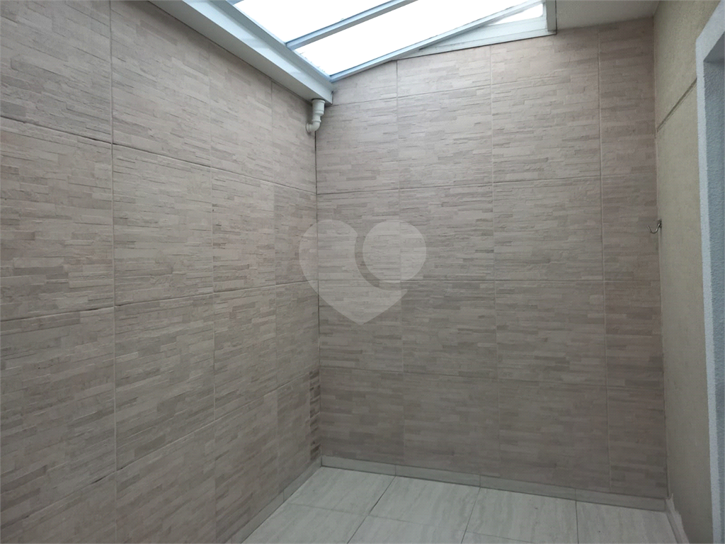 Casa em condomínio na Vila Maria 2 vagas