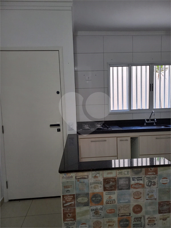 Casa em condomínio na Vila Maria 2 vagas