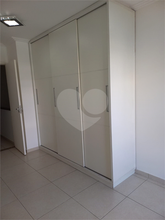 Casa em condomínio na Vila Maria 2 vagas