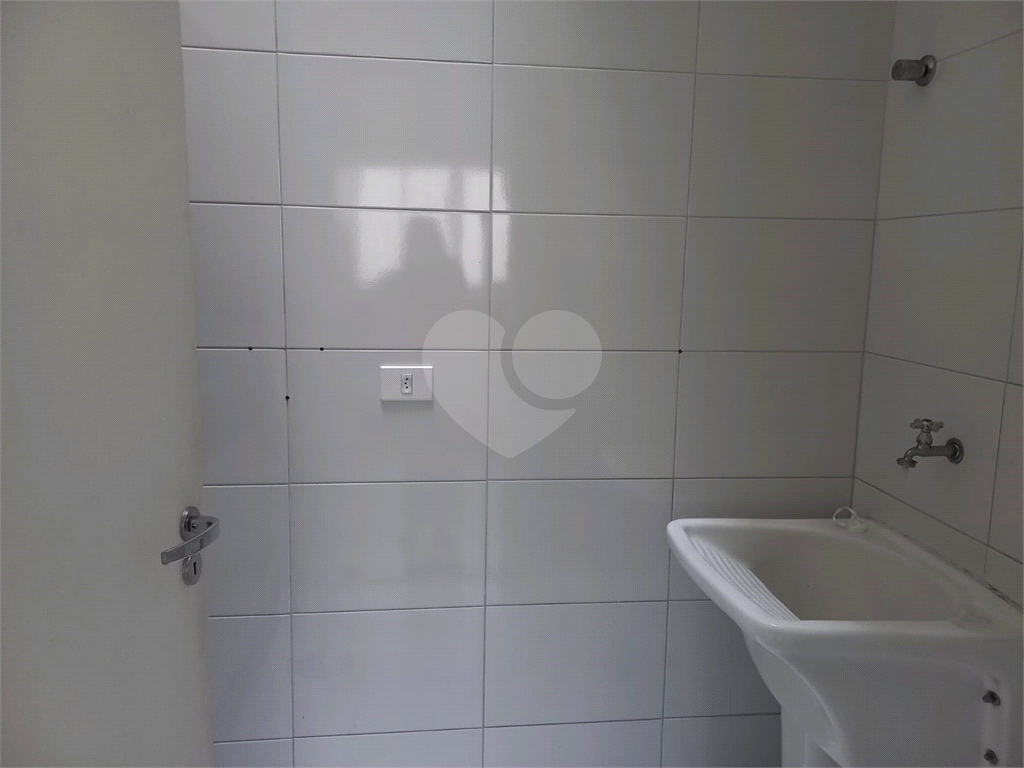 Casa em condomínio na Vila Maria 2 vagas