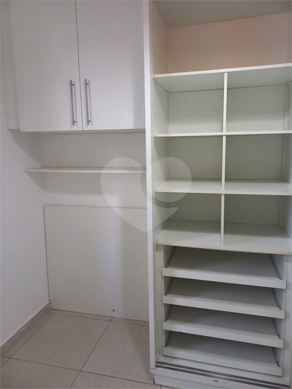 Casa em condomínio na Vila Maria 2 vagas