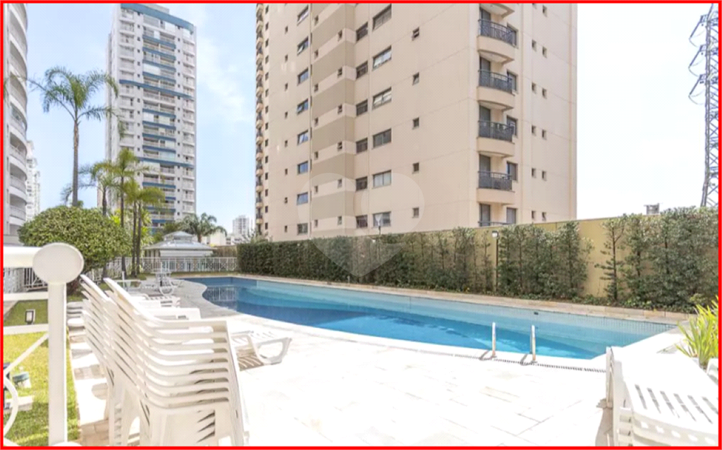 APARTAMENTO em VILA LEOPOLDINA