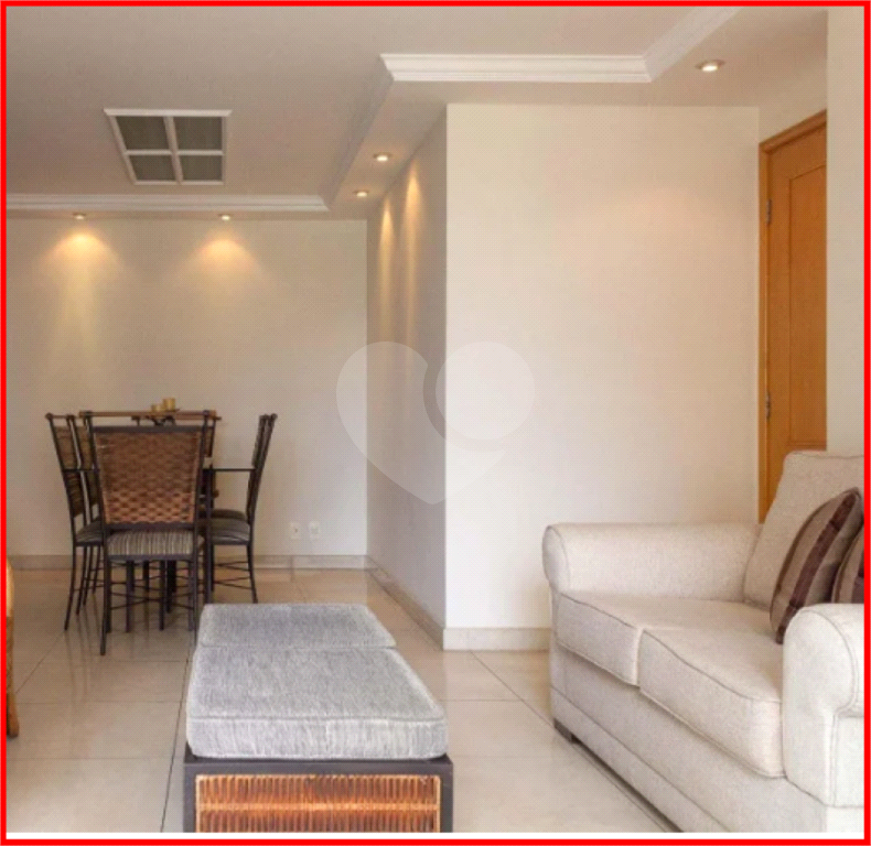 APARTAMENTO em VILA LEOPOLDINA