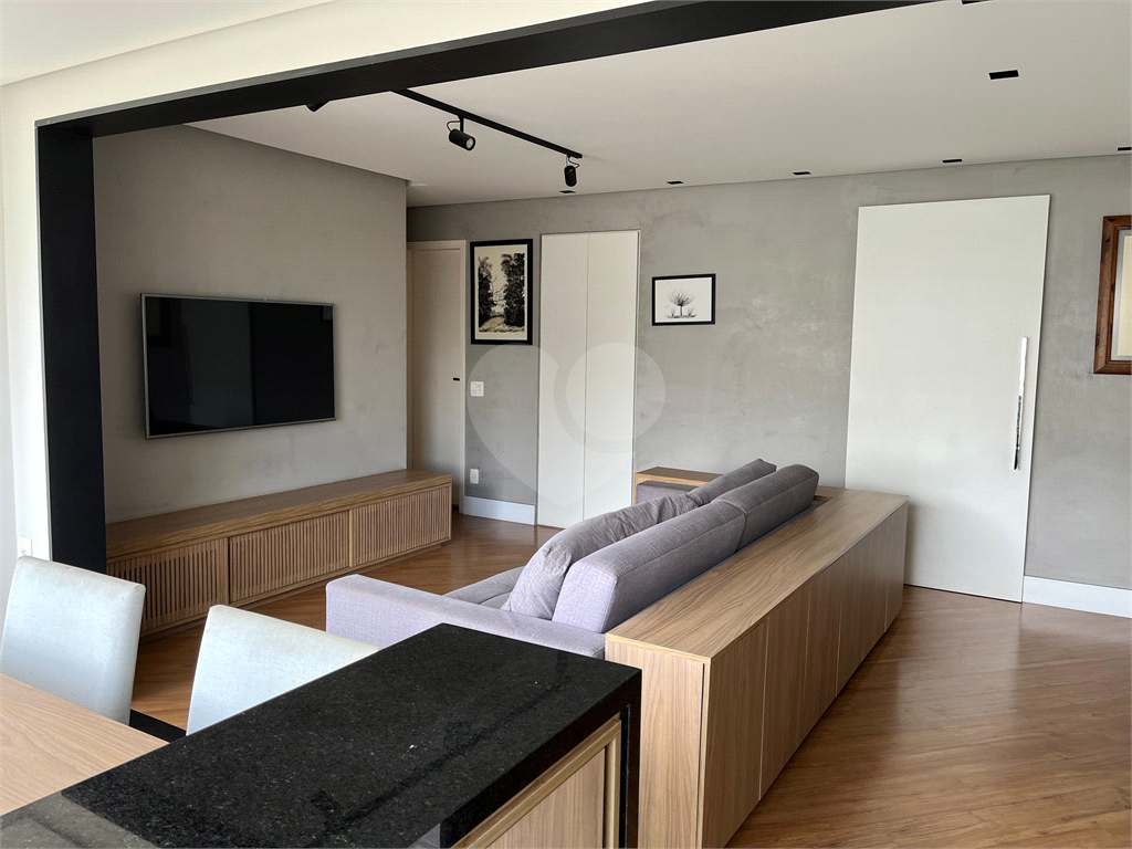 Apartamento à venda no Sumaré com 3 quartos, send 1 suite, 2 vagas 88 m2