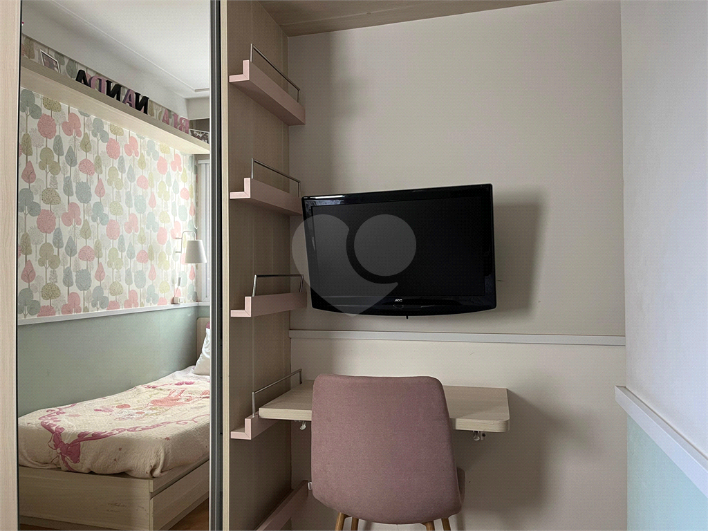 Apartamento à venda no Sumaré com 3 quartos, send 1 suite, 2 vagas 88 m2