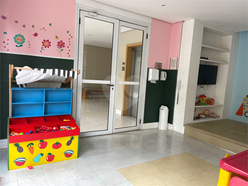Apartamento à venda no Sumaré com 3 quartos, send 1 suite, 2 vagas 88 m2