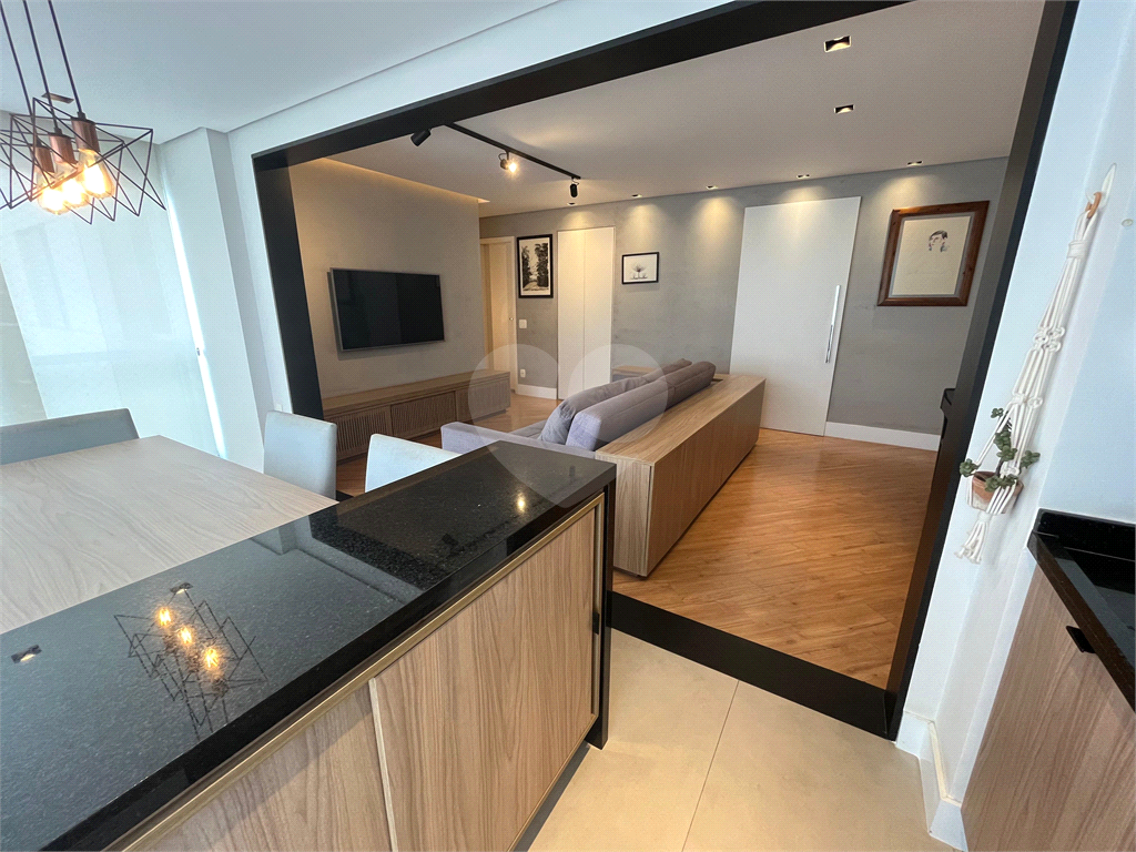 Apartamento à venda no Sumaré com 3 quartos, send 1 suite, 2 vagas 88 m2