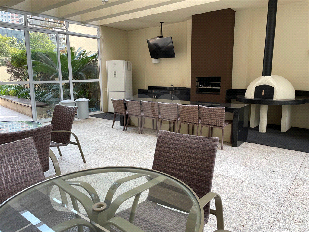 Apartamento à venda no Sumaré com 3 quartos, send 1 suite, 2 vagas 88 m2