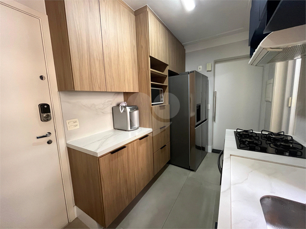 Apartamento à venda no Sumaré com 3 quartos, send 1 suite, 2 vagas 88 m2