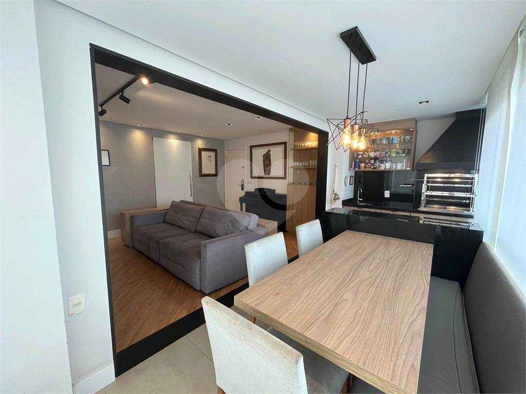 Apartamento à venda no Sumaré com 3 quartos, send 1 suite, 2 vagas 88 m2