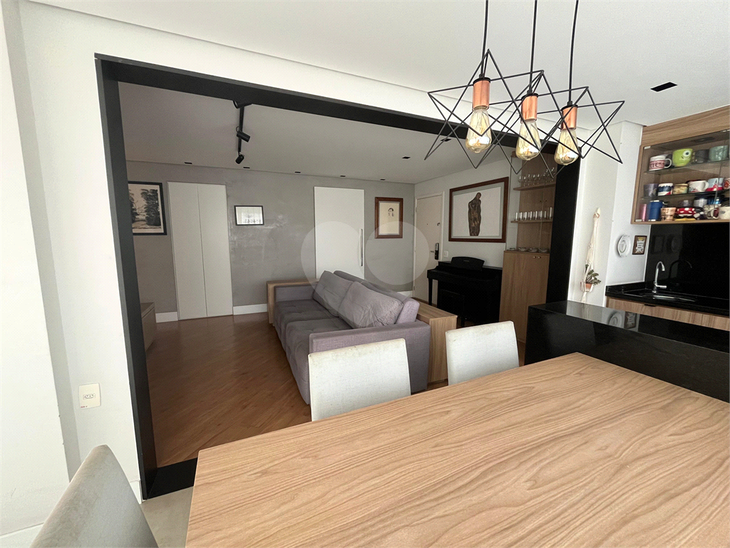Apartamento à venda no Sumaré com 3 quartos, send 1 suite, 2 vagas 88 m2