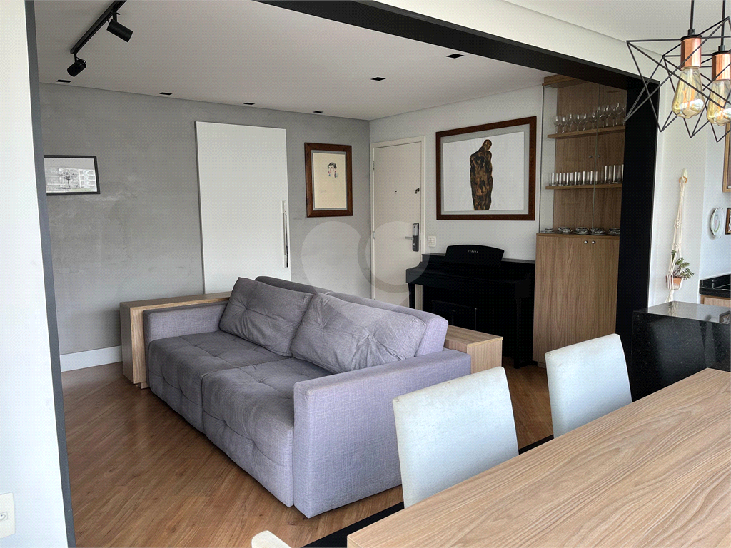 Apartamento à venda no Sumaré com 3 quartos, send 1 suite, 2 vagas 88 m2