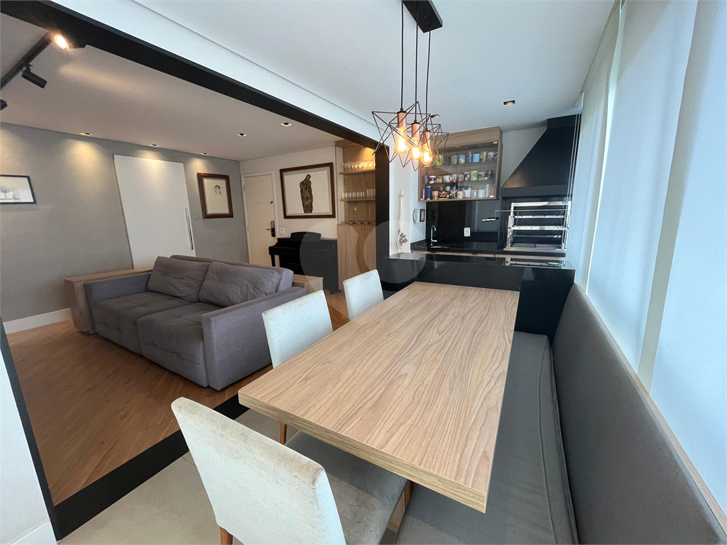 Apartamento à venda no Sumaré com 3 quartos, send 1 suite, 2 vagas 88 m2