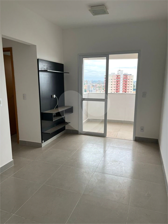 Apartamento para alugar com 2 quartos, 52m² - Foto 1