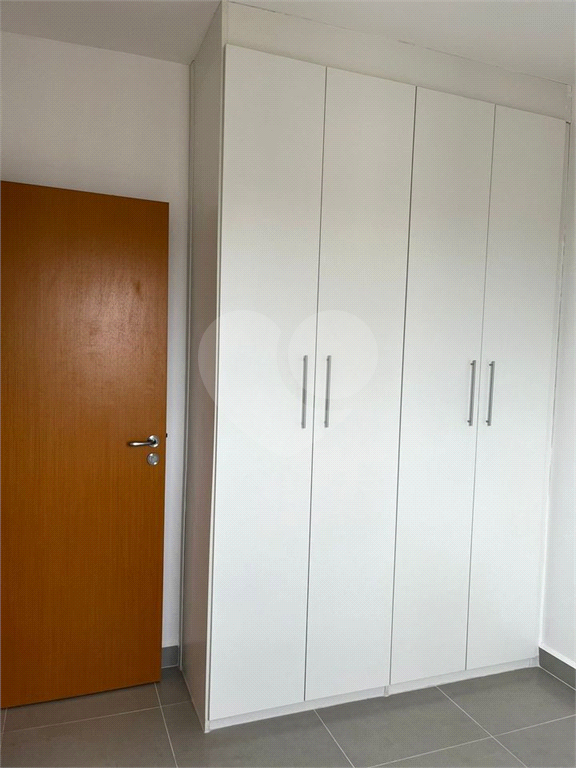 Apartamento para alugar com 2 quartos, 52m² - Foto 7