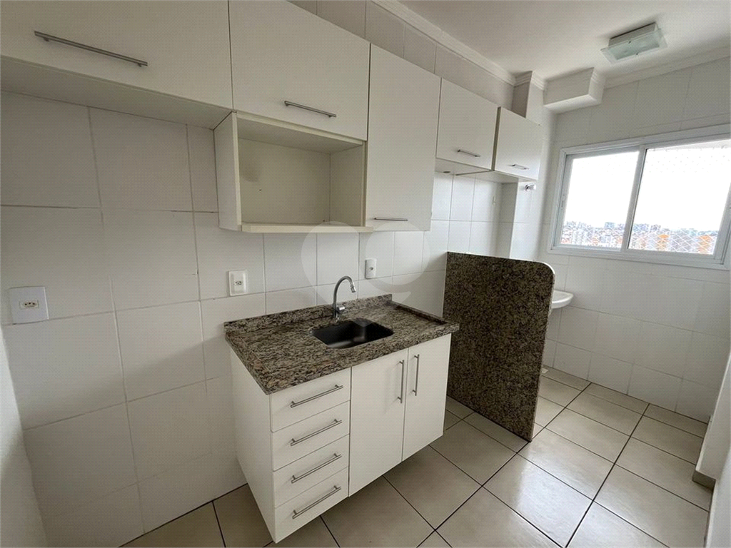 Apartamento para alugar com 2 quartos, 50m² - Foto 24